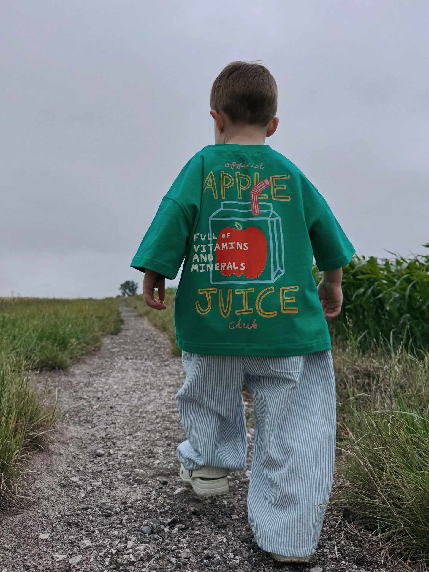 Green Oversized Children's Graphic T-shirt | Apple Juice