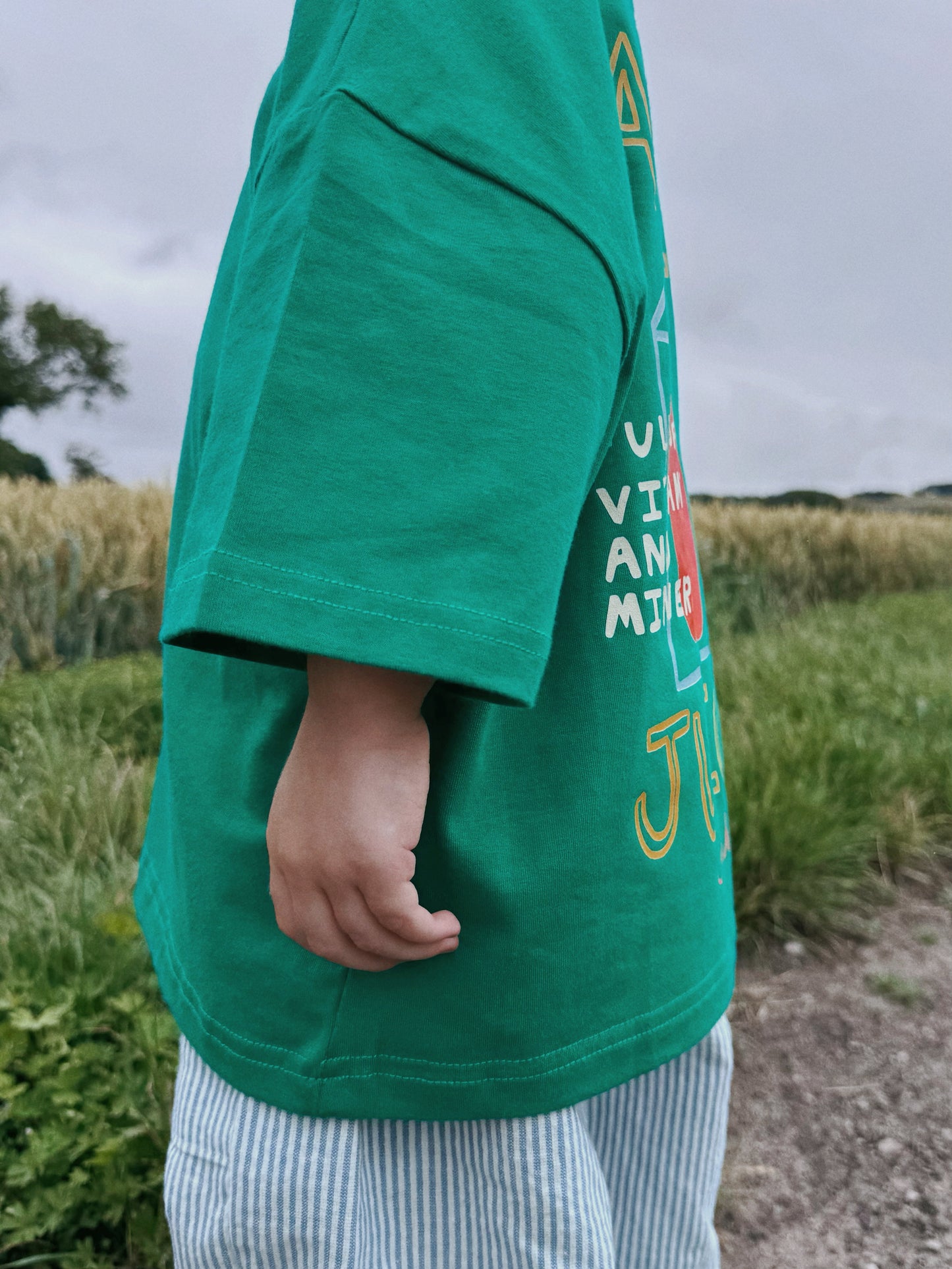 Green Oversized Children's Graphic T-shirt | Apple Juice