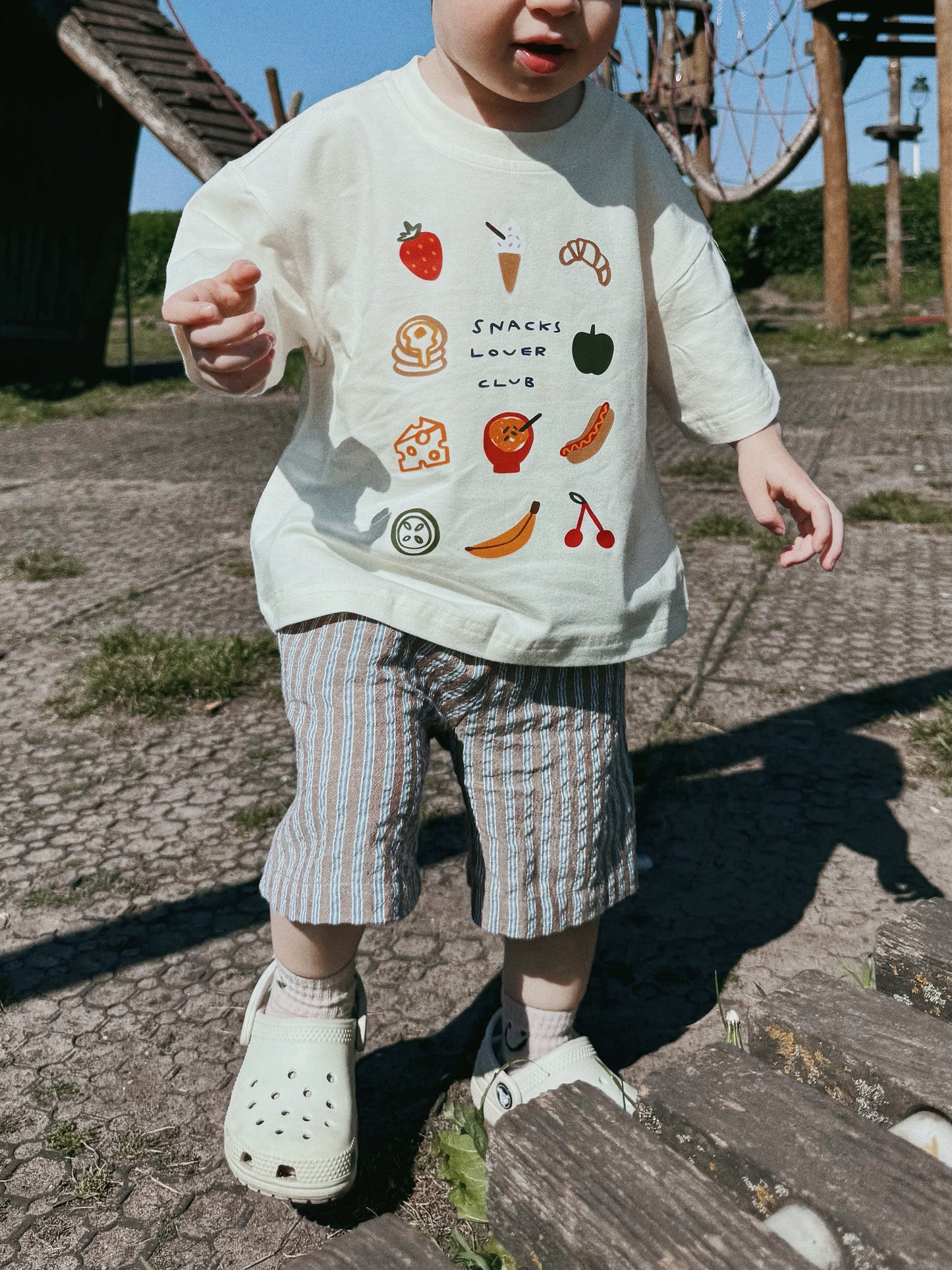 Oversized Children's Graphic T-shirt | Snacks Lover Club