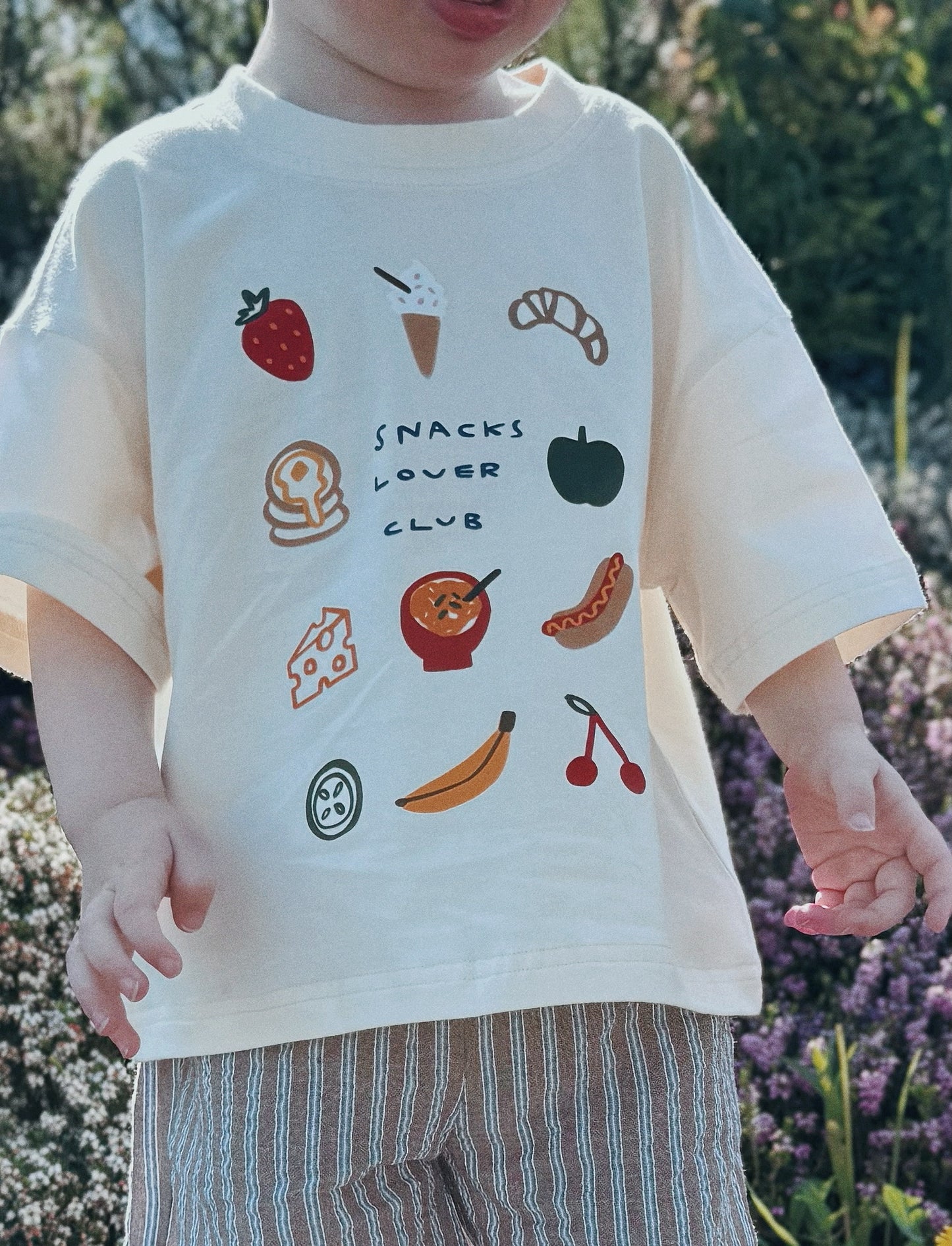 Oversized Children's Graphic T-shirt | Snacks Lover Club