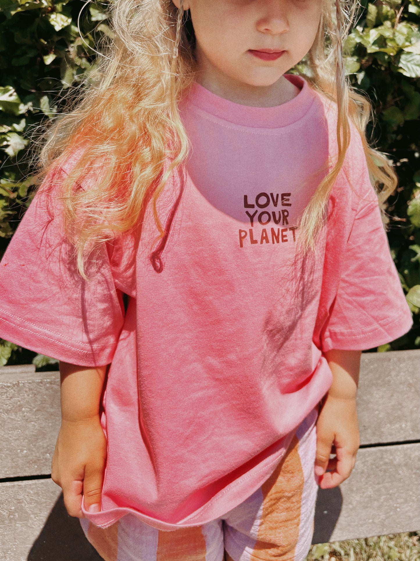 Pink Oversized Children's Graphic T-shirt | Love Your Planet
