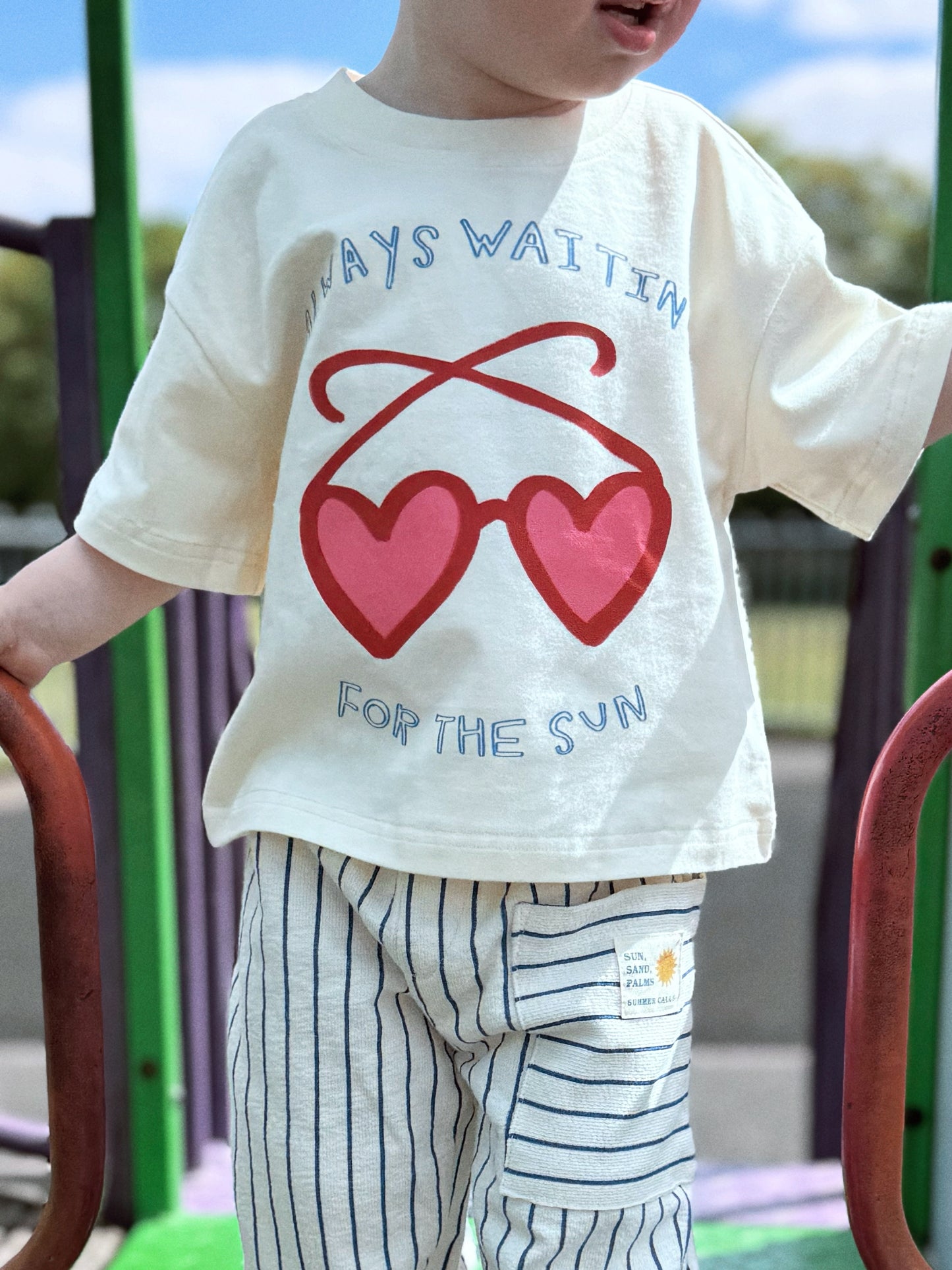 Oversized Children's Graphic T-shirt | Always Waiting For The Sun