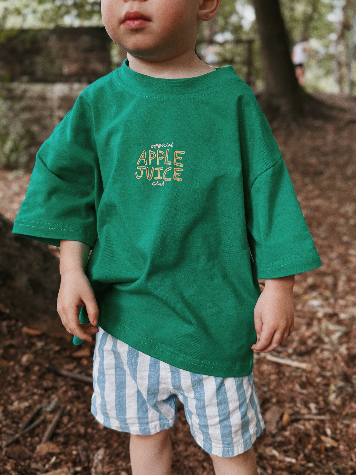 Green Oversized Children's Graphic T-shirt | Apple Juice